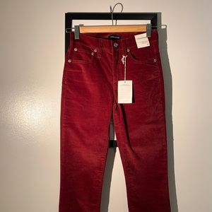 Beautiful velvet skinny pants in brick red